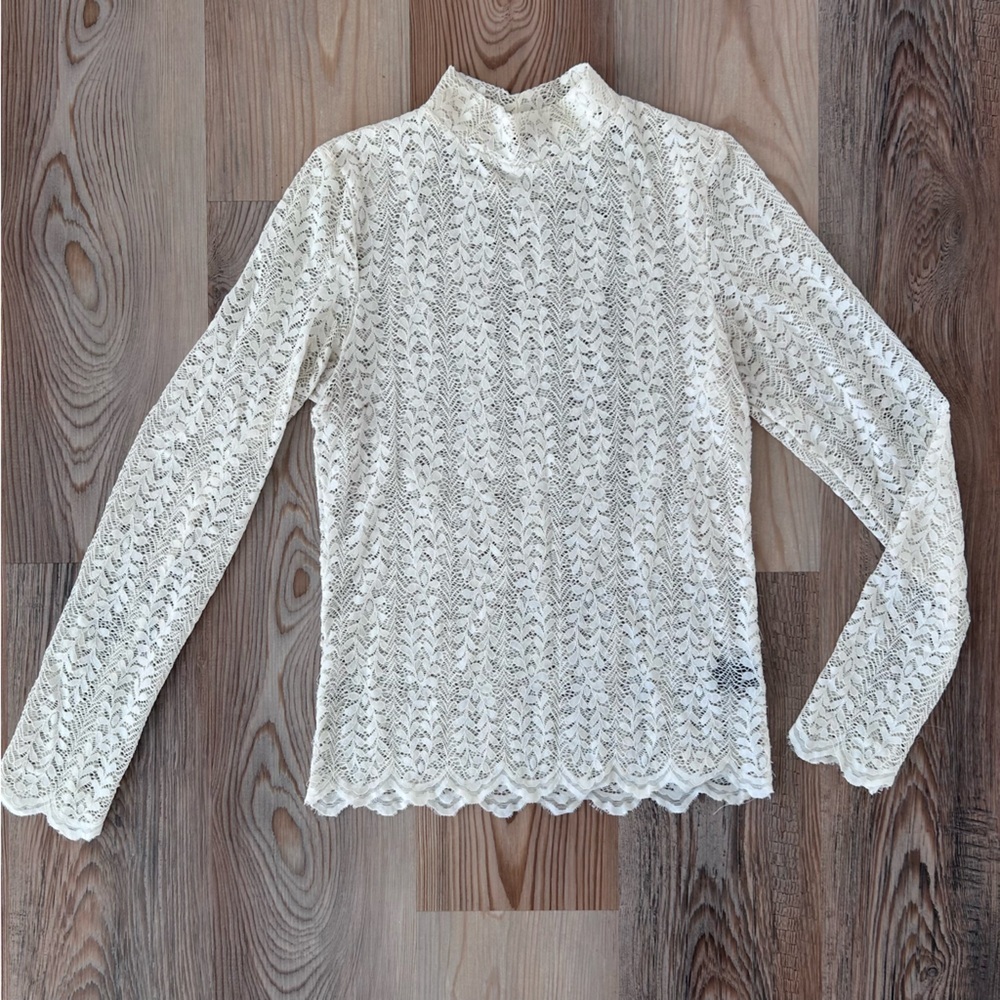 BKE Cream Lace Long-Sleeve Mock Neck Top